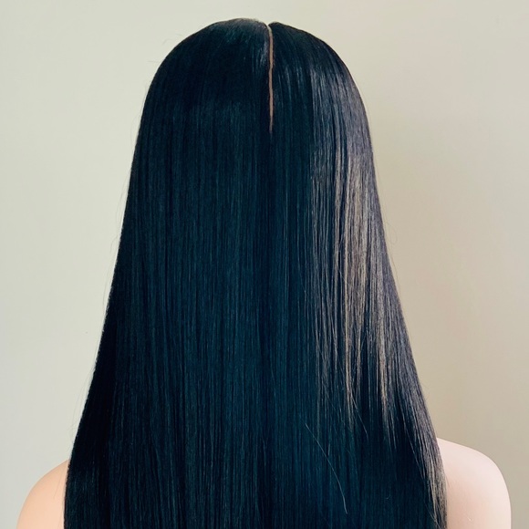 A Long Gorgeous 32” Lace Front 32” Wig that is Ideal  for 2 French Braids 🙌 - Picture 15 of 16